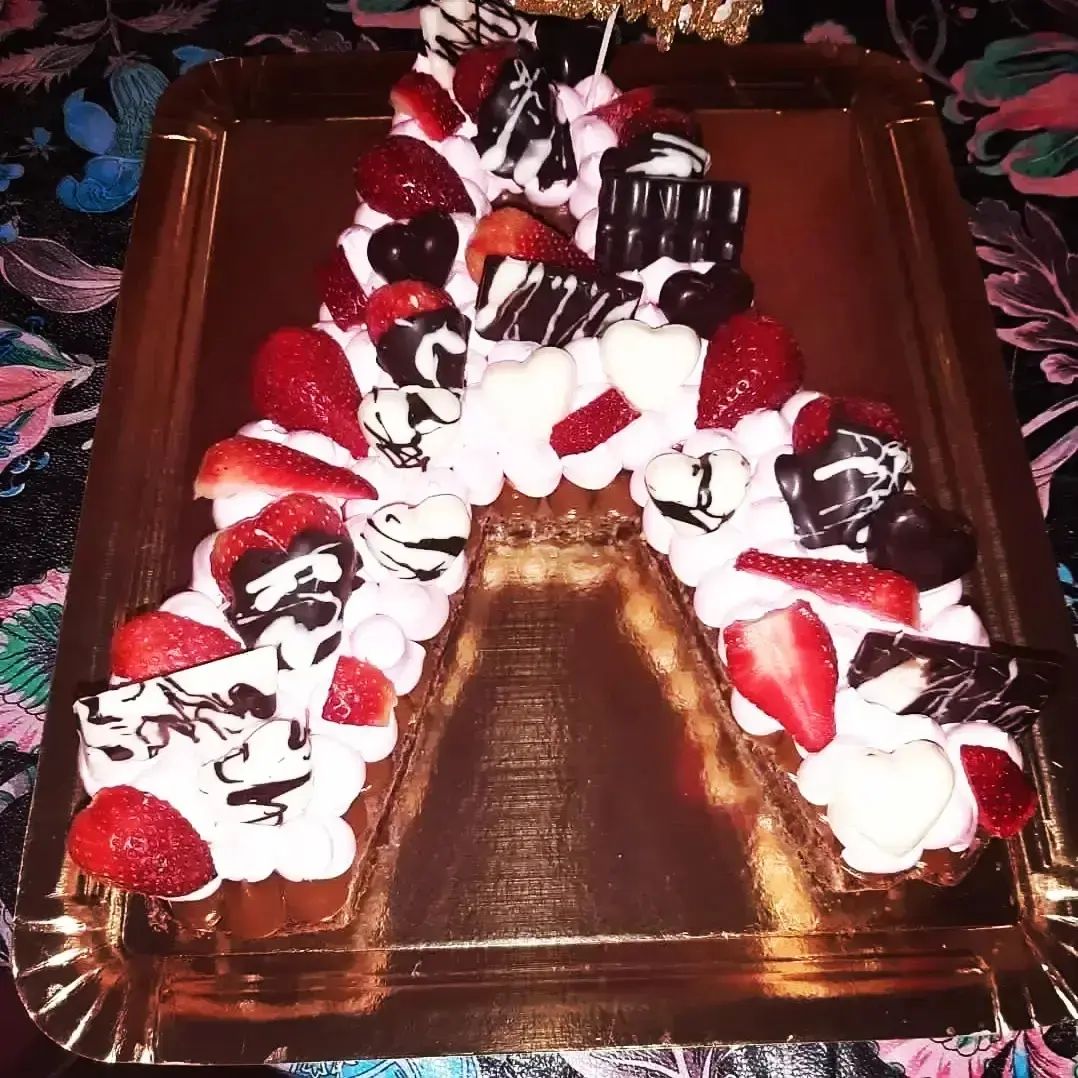 Brownie en forma de letra o numeros